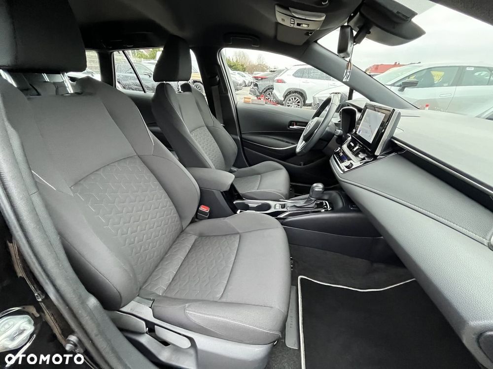 Toyota Corolla 1.8 Hybrid Comfort - 31