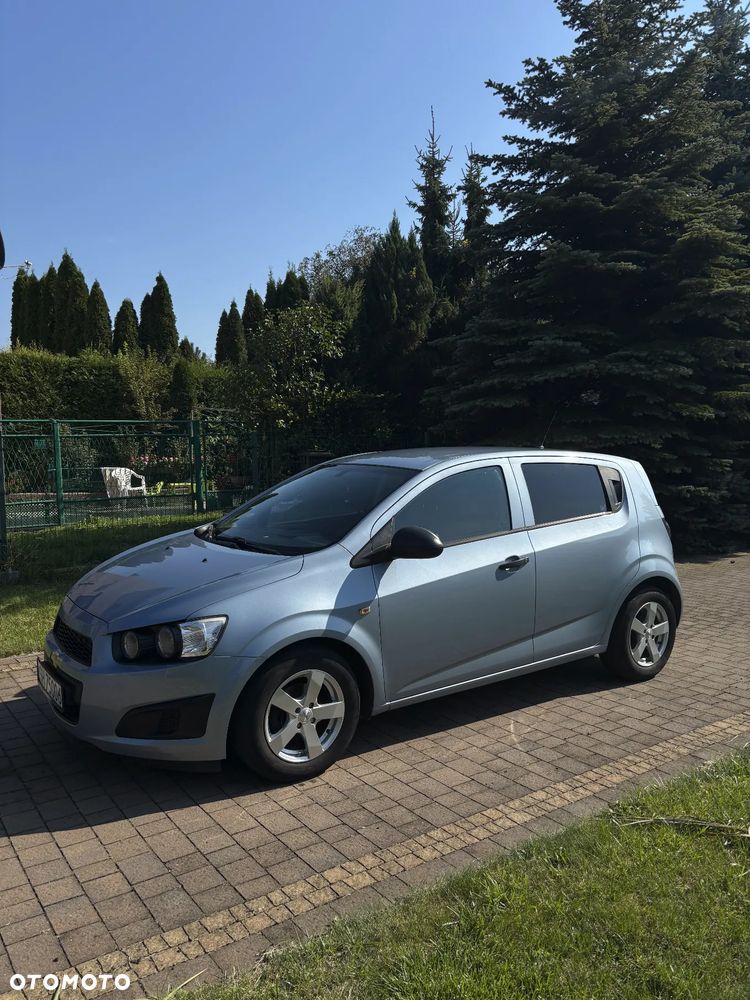 Chevrolet Aveo 1.2 LS+ - 2