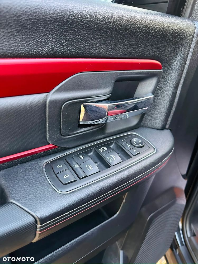 RAM 1500 Crew Cab Rebel - 34