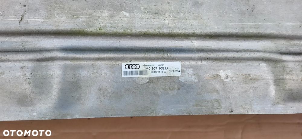 BELKA ZDERZAKA PRZOD AUDI Q7 4M - 6