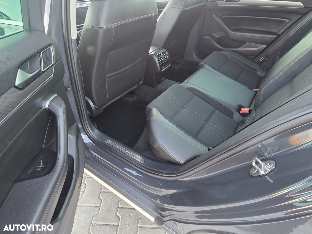 Volkswagen Passat Alltrack 2.0 TDI SCR 4Motion DSG (BMT) - 14