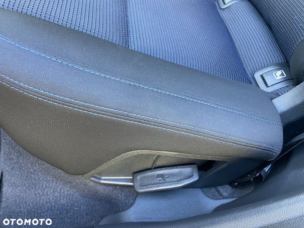 Hyundai Tucson blue 1.7 CRDi 2WD Classic - 15