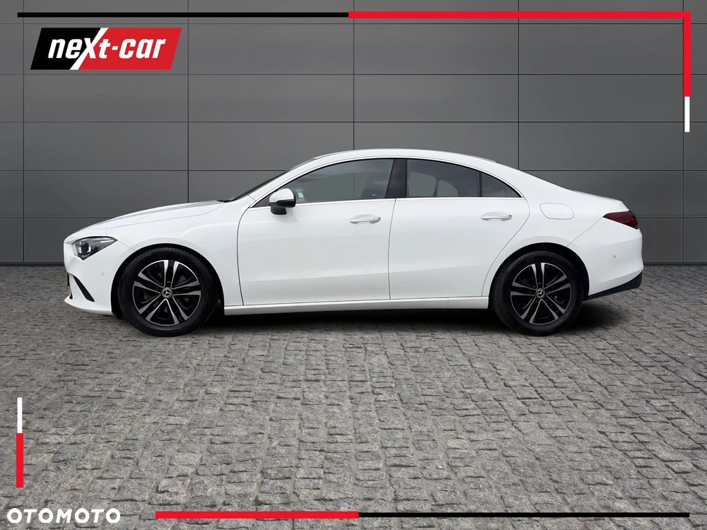 Mercedes-Benz CLA 200 Progressive 7G-DCT - 3