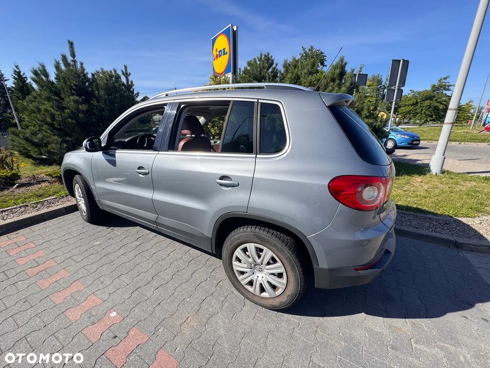 Volkswagen Tiguan 2.0 TDI DPF 4Motion Track & Style - 5