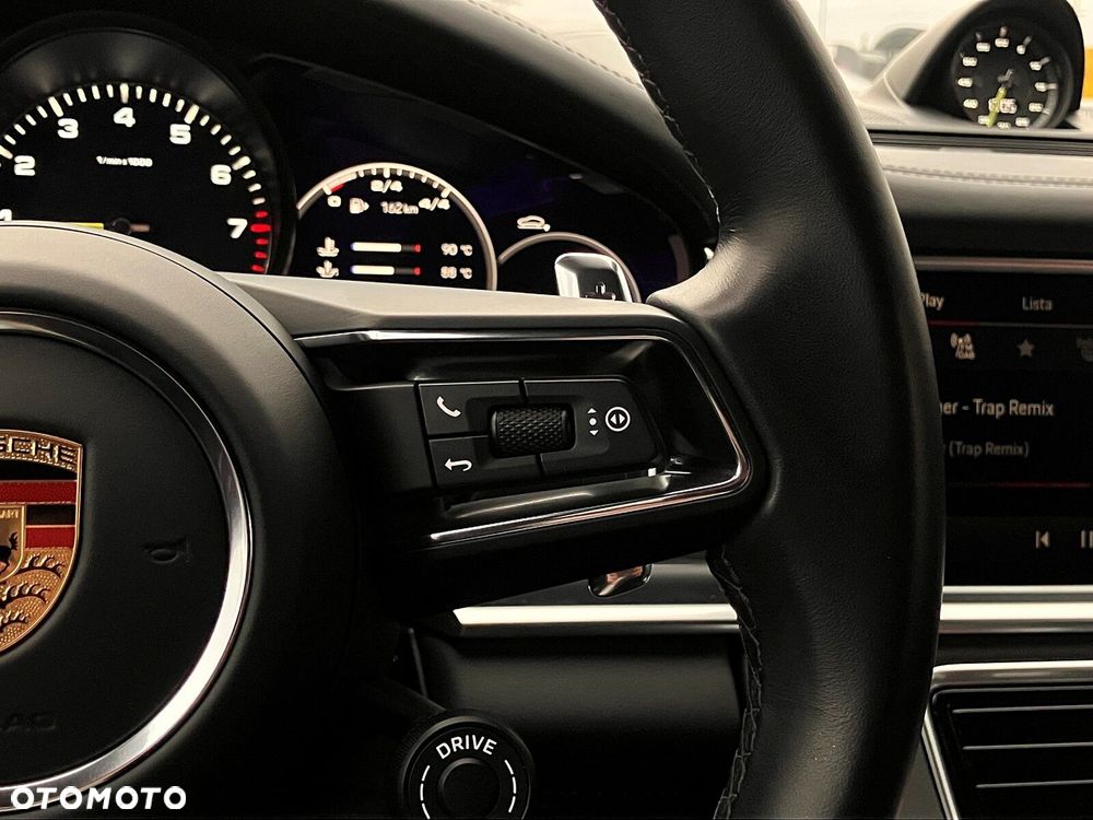 Porsche Panamera - 28