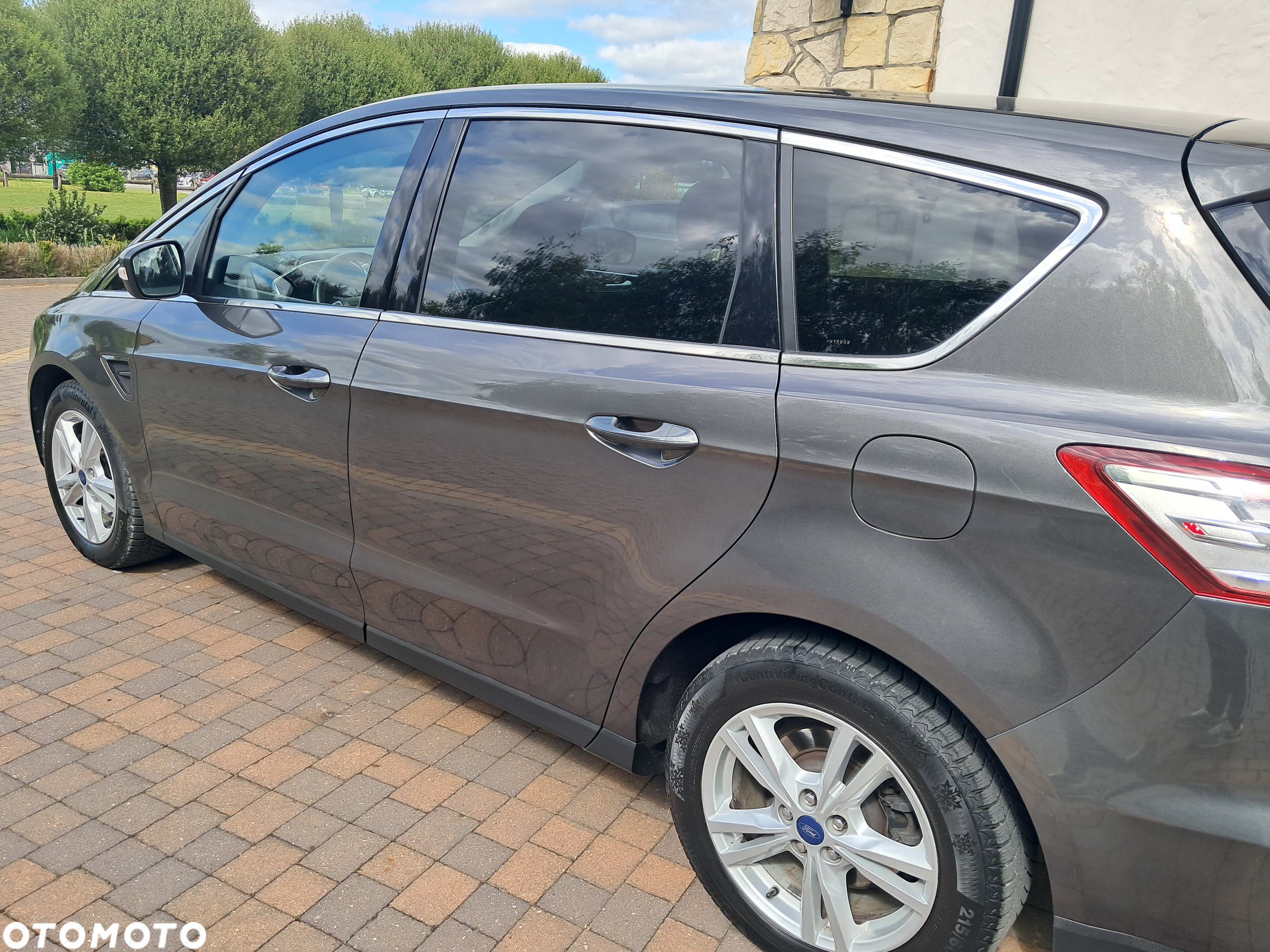 Ford S-Max 2.0 TDCi Titanium PowerShift - 2