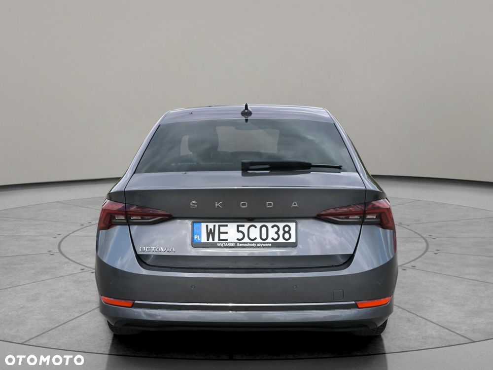 Skoda Octavia 2.0 TDI Style DSG - 5