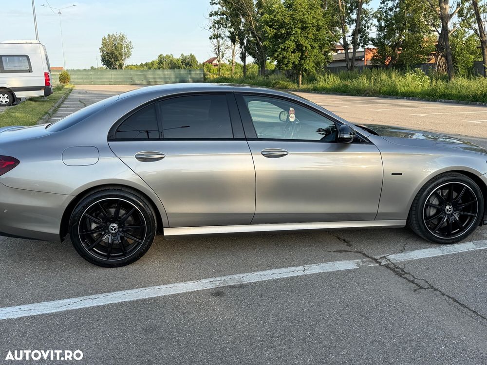 Mercedes-Benz E - 5