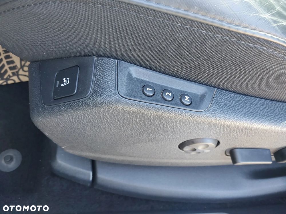 Peugeot 3008 BlueHDi 180 Stop & Start EAT6 GT - 21