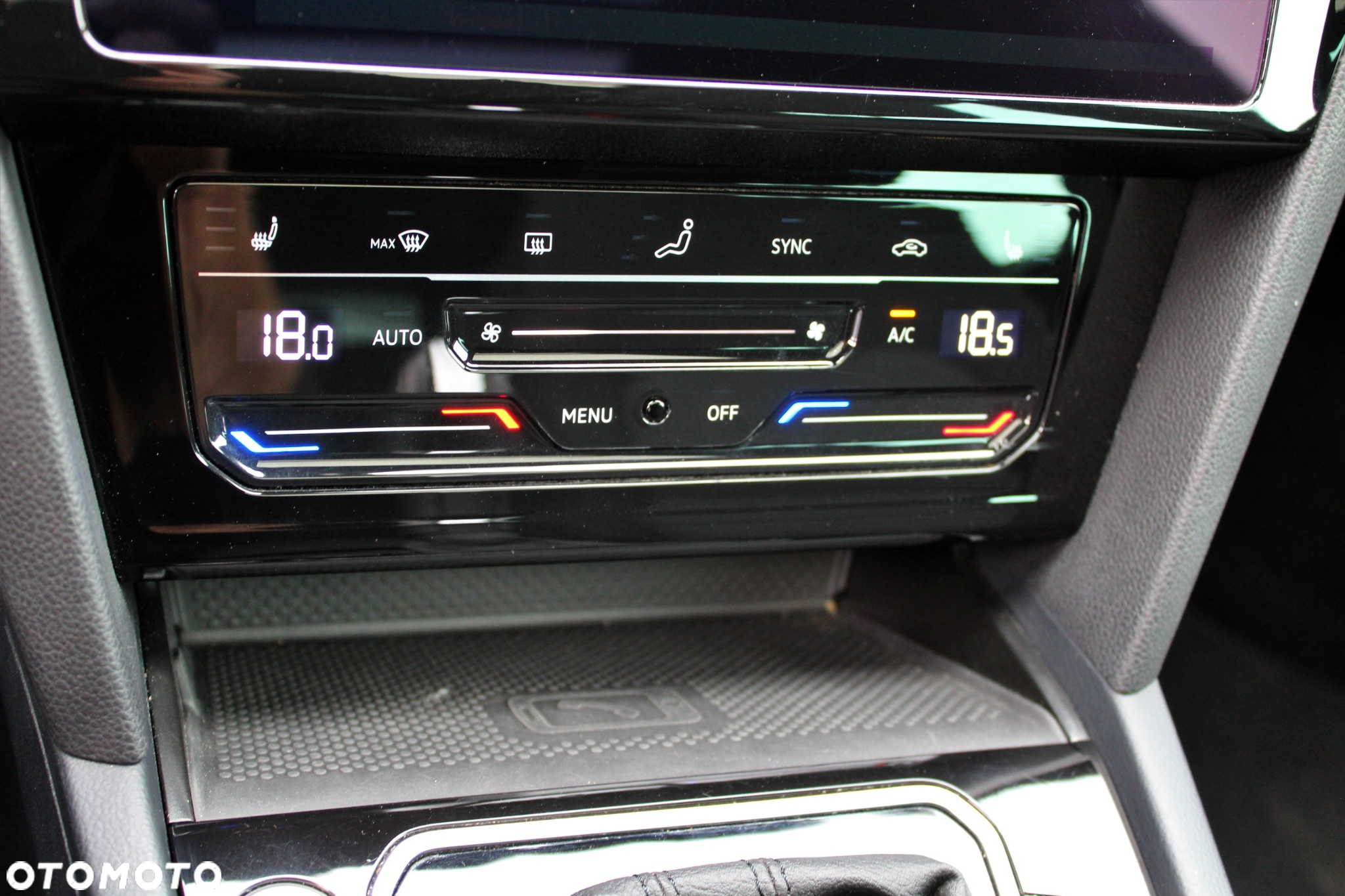Volkswagen Passat 2.0 TDI Business DSG - 30