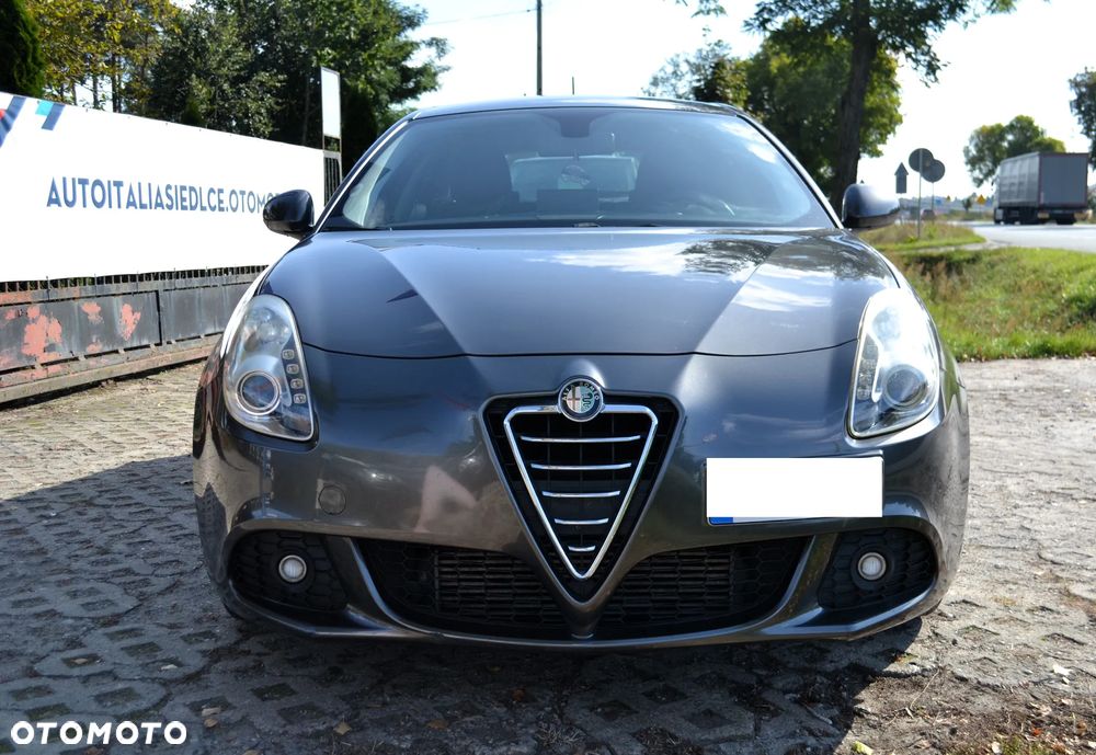 Alfa Romeo Giulietta 2.0 JTDM Veloce TCT - 3