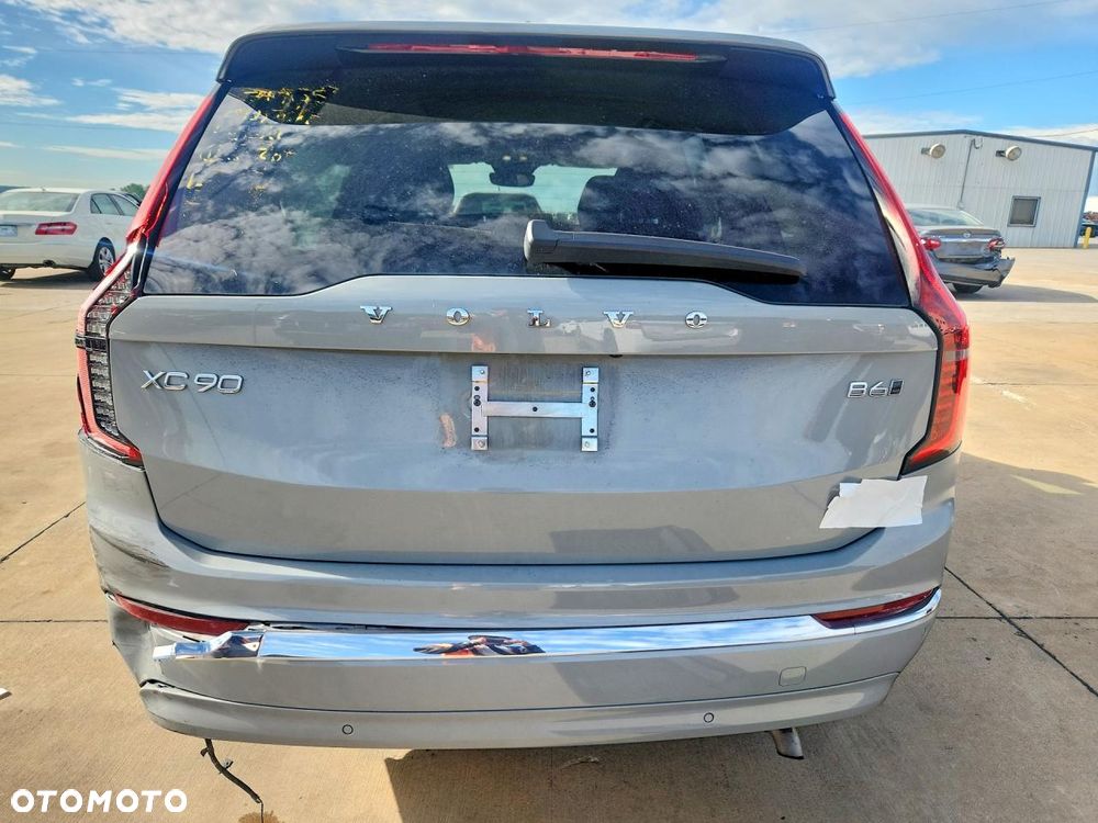 Volvo XC 90 - 6