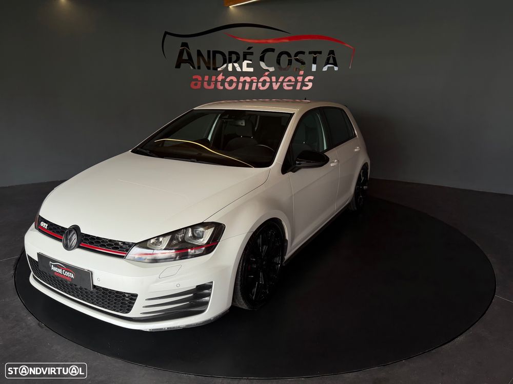 VW Golf 2.0 TSi GTi - 10
