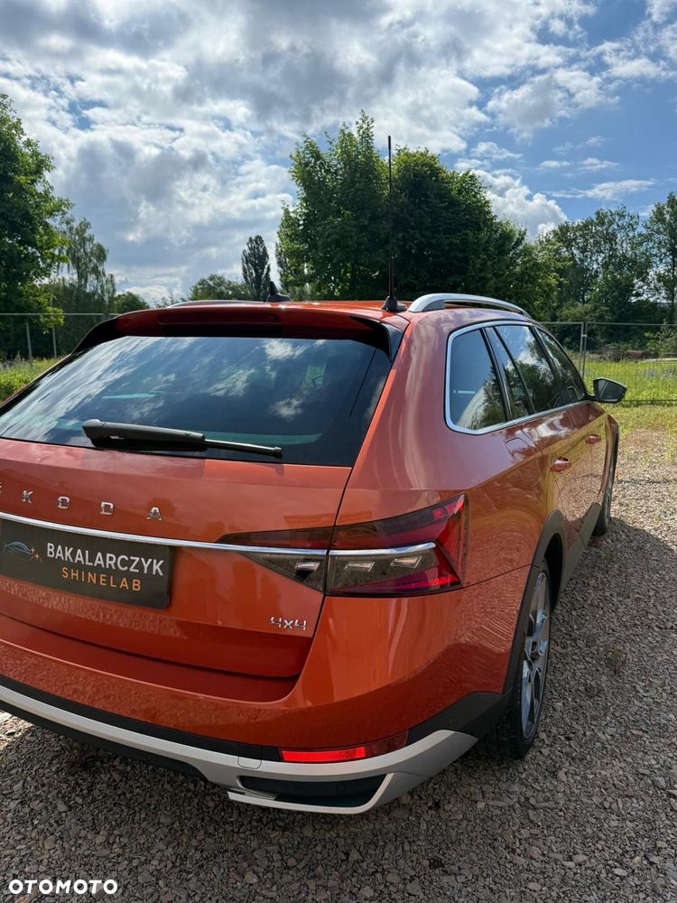Skoda Superb 2.0 TDI SCR 4x4 Scout DSG - 8