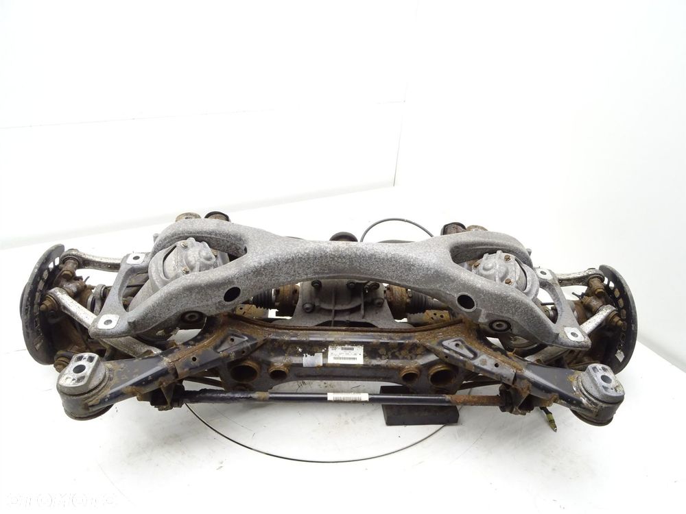 Kompletne zawieszenie dyfer dyferencjał tył 7l0500041 audi q7 4l 3.0 tdi - 4