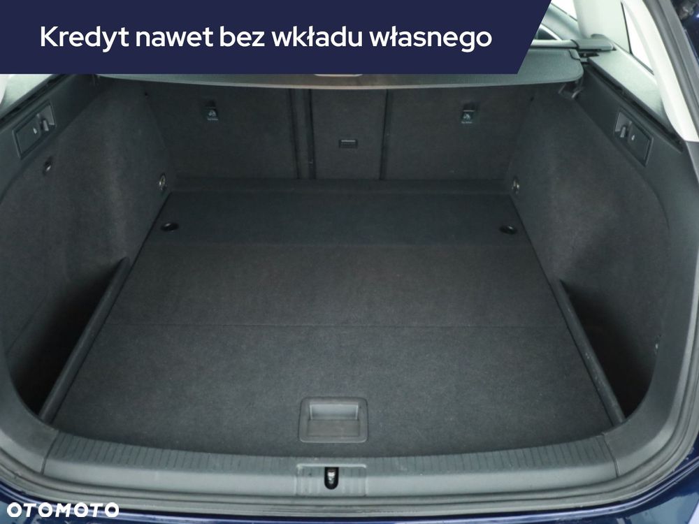 Volkswagen Golf Variant - 19