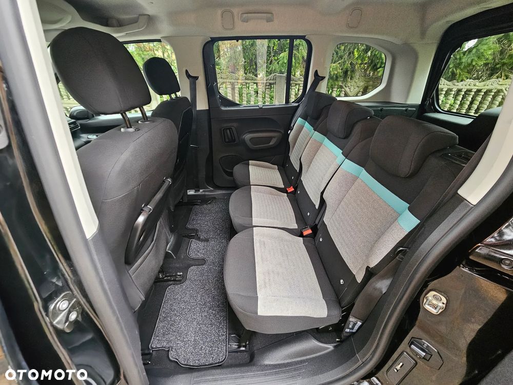 Citroën Berlingo M PureTech 130 EAT8 SHINE - 21