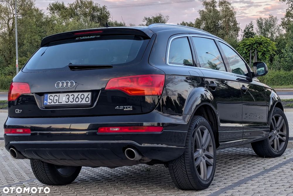 Audi Q7 - 30