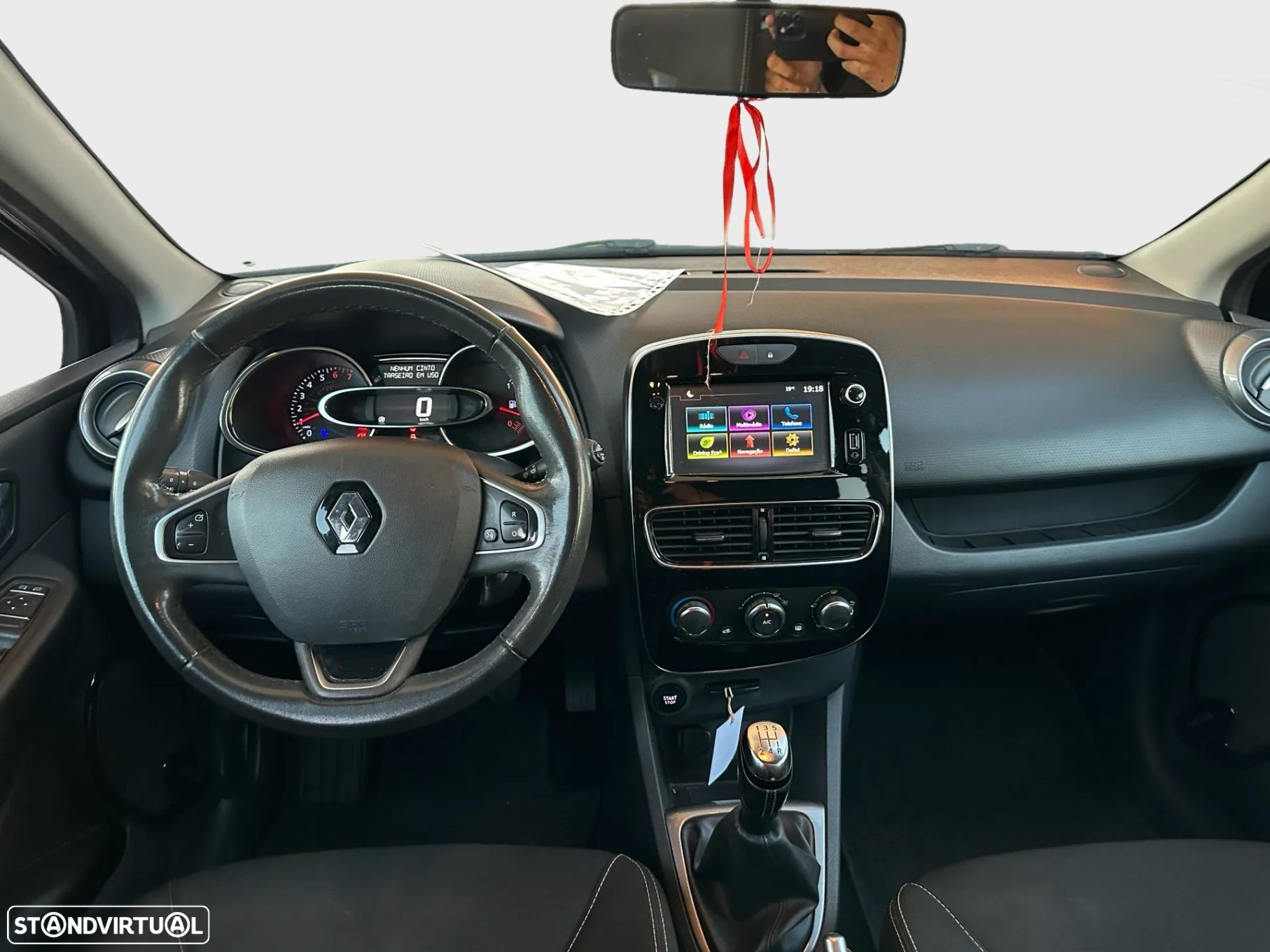 Renault Clio Sport Tourer 0.9 TCe Limited - 13