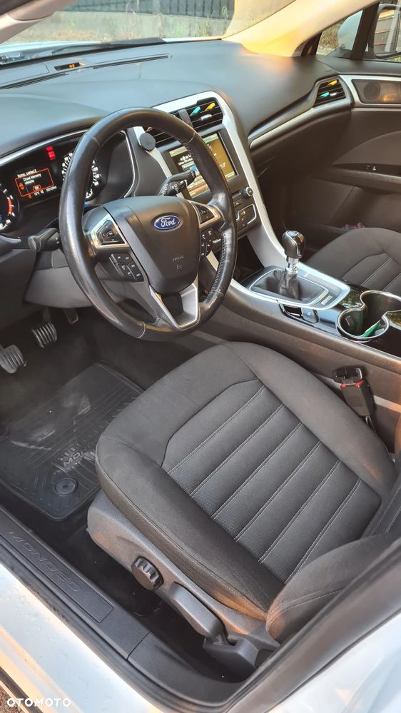 Ford Mondeo 2.0 TDCi Ambiente Plus - 8