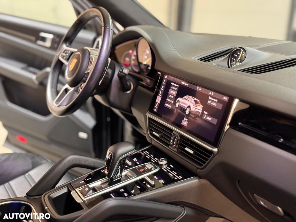 Porsche Cayenne E-Hybrid Tiptronic S - 27
