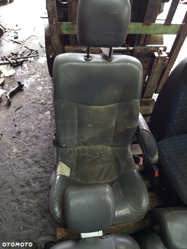 KOMPLET FOTELI RENAULT ESPACE III - 4