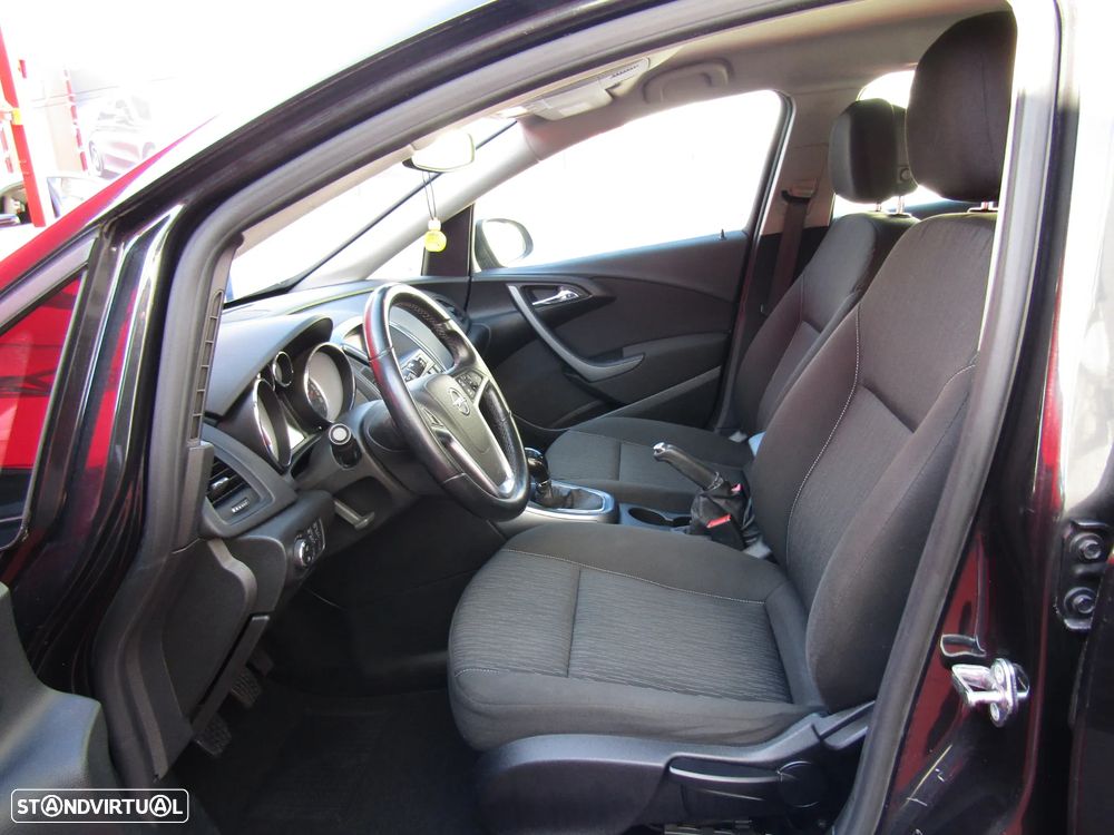 Opel Astra Sports Tourer - 6