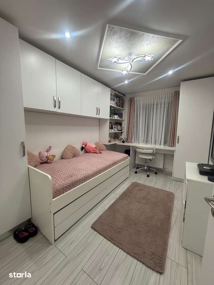 Apartament 3 camere complet renovat • Parter • Zona Comisia Centrala — fotografia 1