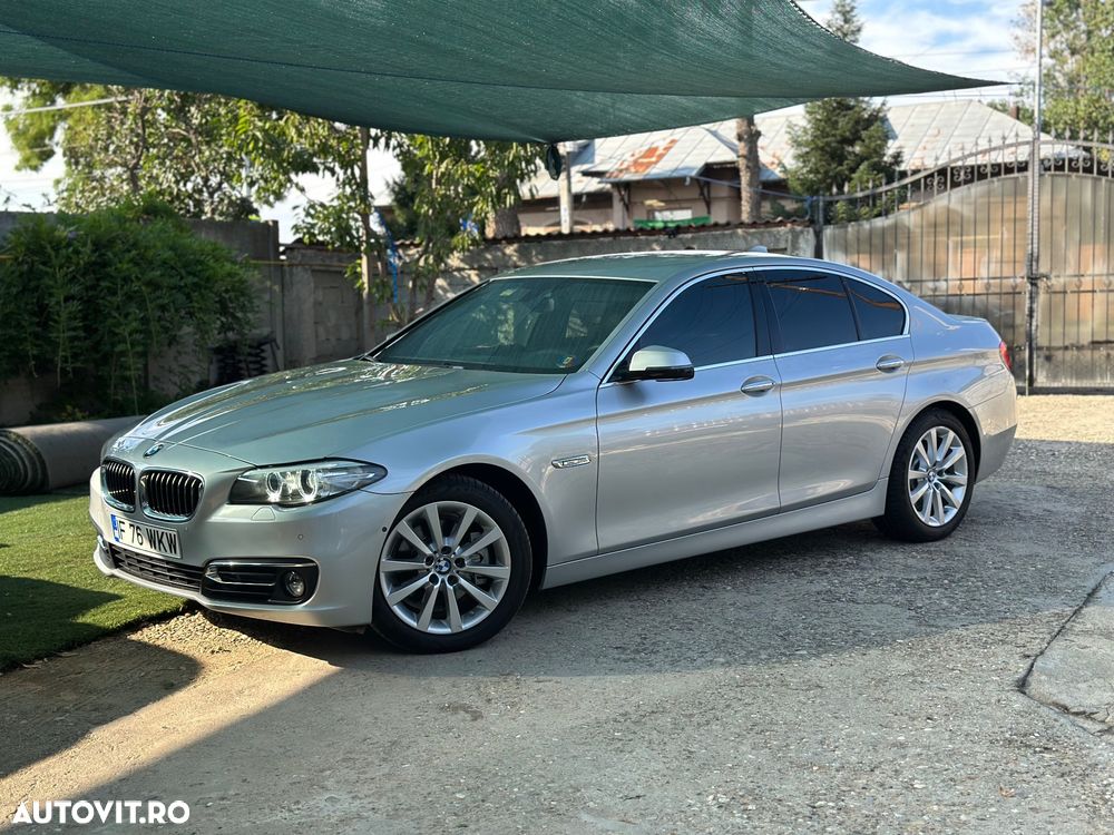 BMW Seria 5 520d xDrive Touring Aut. Luxury Line - 1