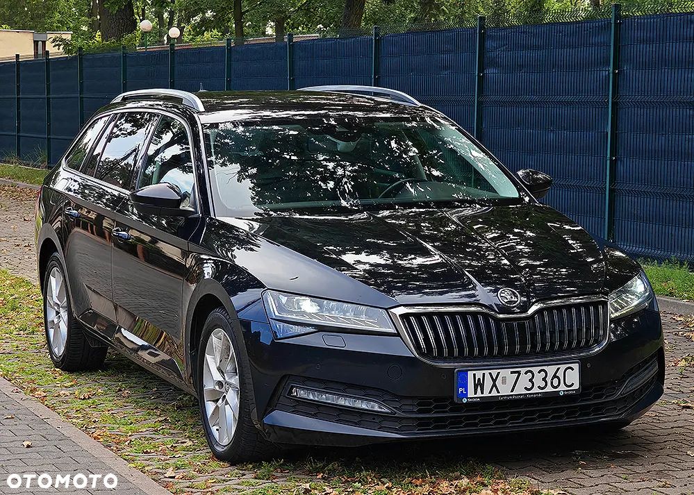 Skoda Superb 2.0 TDI SCR Style DSG - 8