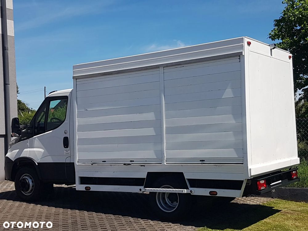 Iveco 70C18 KONTENER ROLETY BOK DO TRANSPORTU WODY 3,23x2,21x1,86 KLIMA DMC 7000KG RAMA PODWOZIE - 3