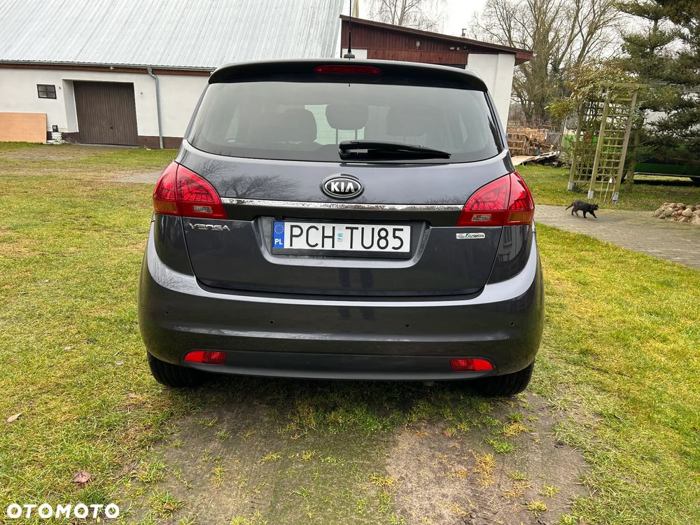 Kia Venga 1.6 CVVT Platinum Edition - 8