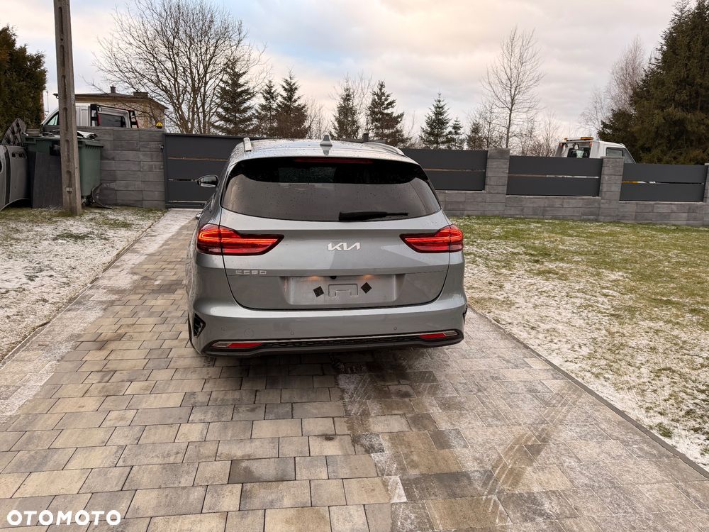 Kia Ceed 1.5 T-GDI DCT7 OPF Vision - 5