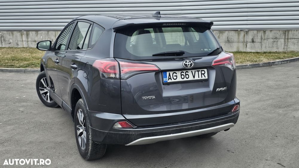 Toyota RAV4 - 19