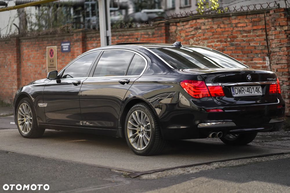 BMW Seria 7 730d L - 11