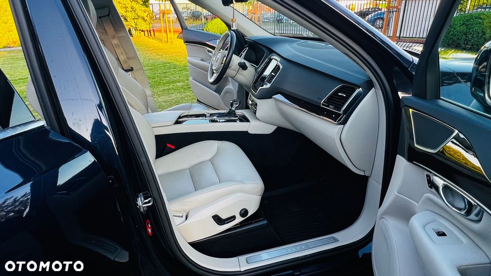 Volvo XC 90 - 14