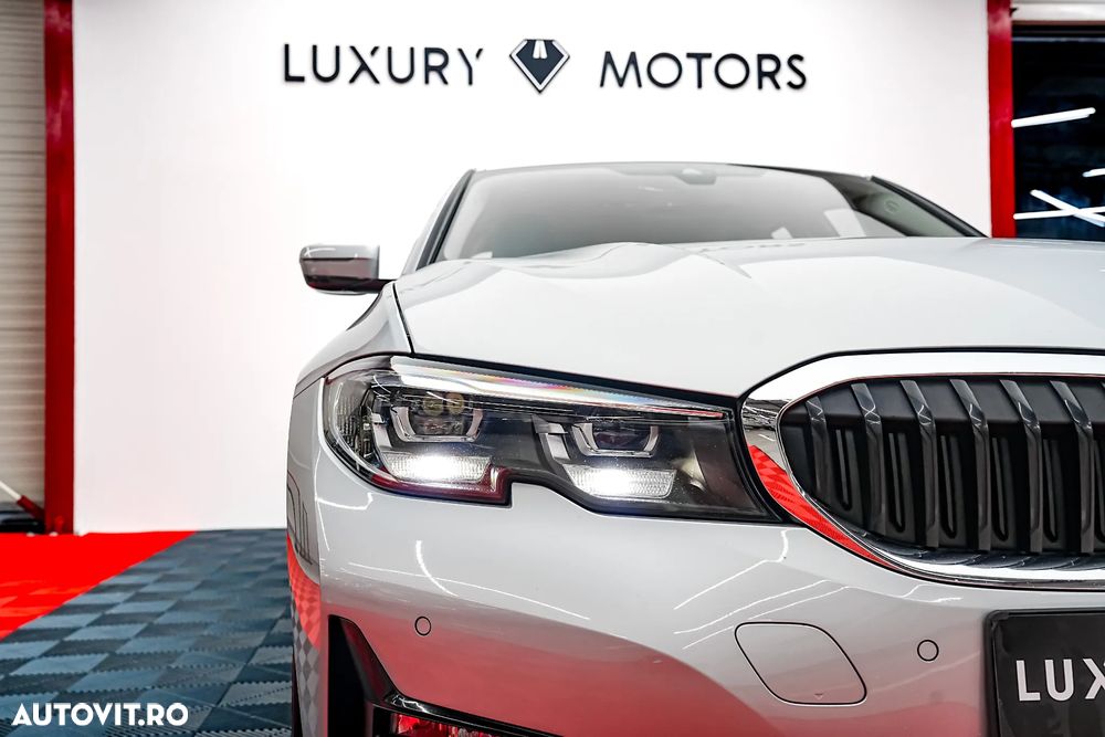 BMW Seria 3 318i Aut. - 19