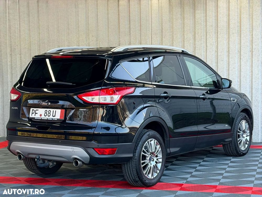 Ford Kuga 2.0 TDCi 4x4 Titanium - 4