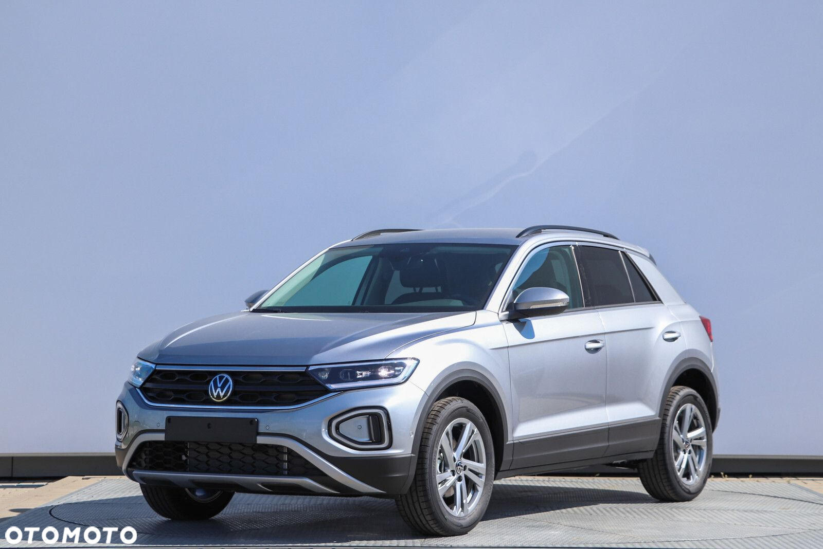 Volkswagen T-Roc - 9