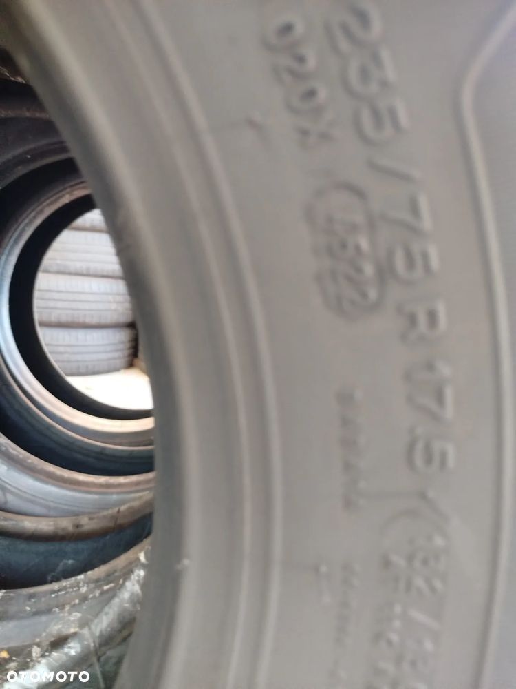 235/75R17.5 132M Michelin X Multi D cena za 4szt. - 16