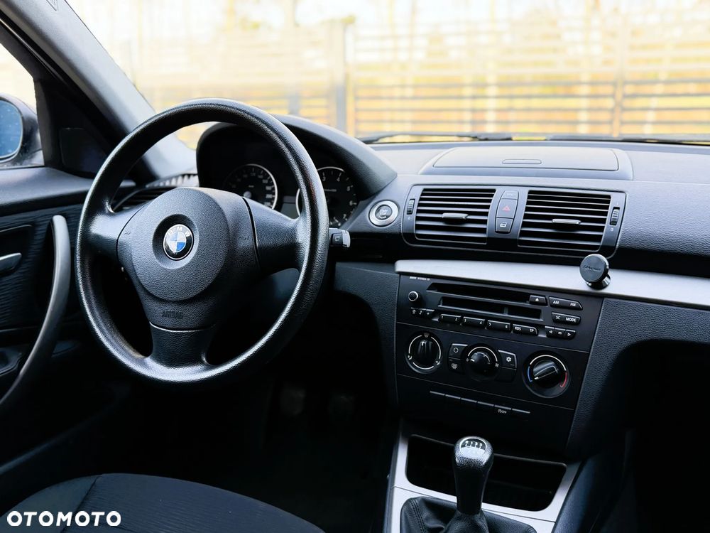 BMW Seria 1 - 20