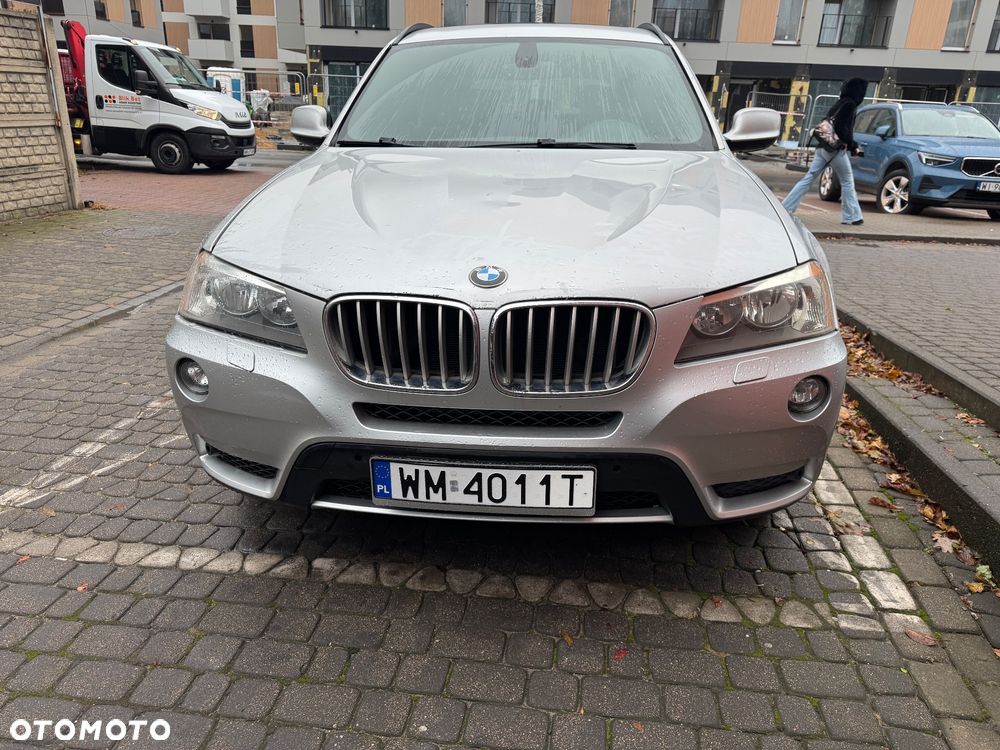 BMW X3 28i xDrive - 1