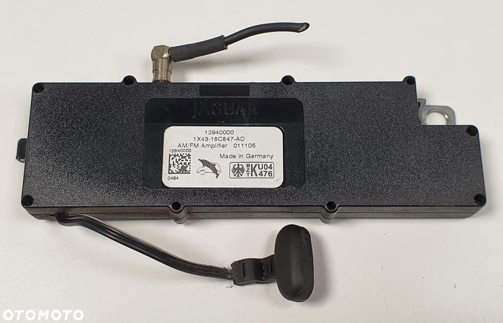 WZMACNIACZ ANTENOWY JAGUAR X-TYPE X400 - 1