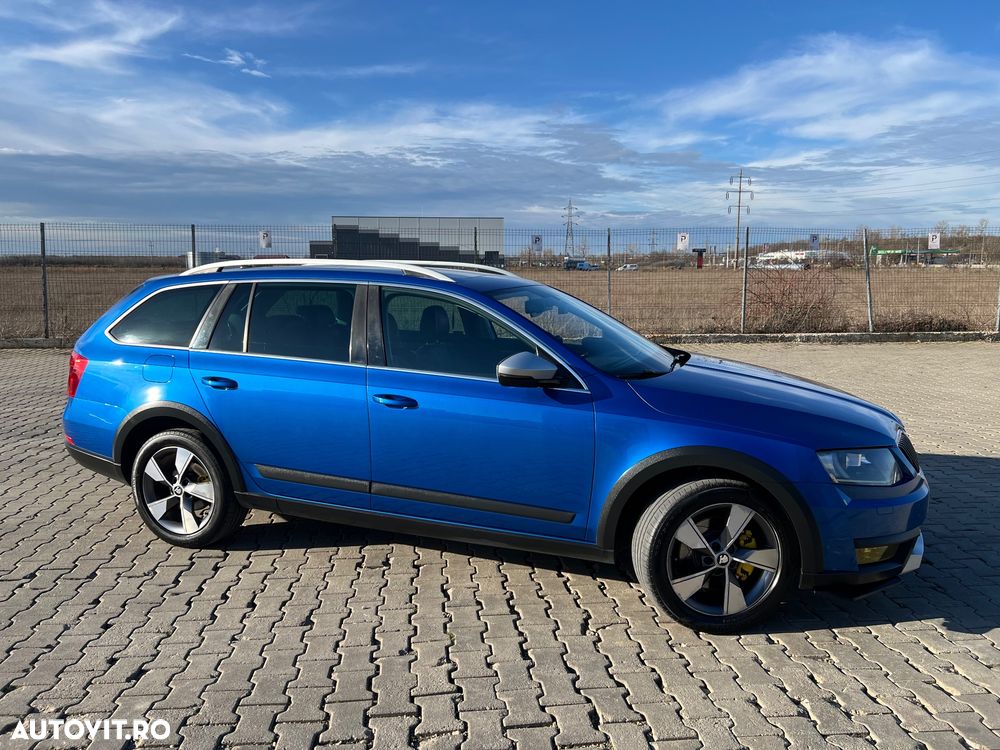 Skoda Octavia 2.0 TDI 4x4 DSG Scout - 19
