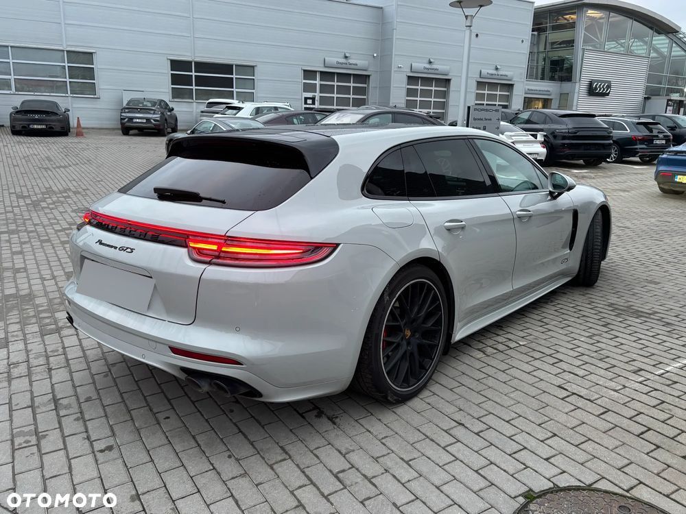 Porsche Panamera GTS GPF Sport Turismo - 5
