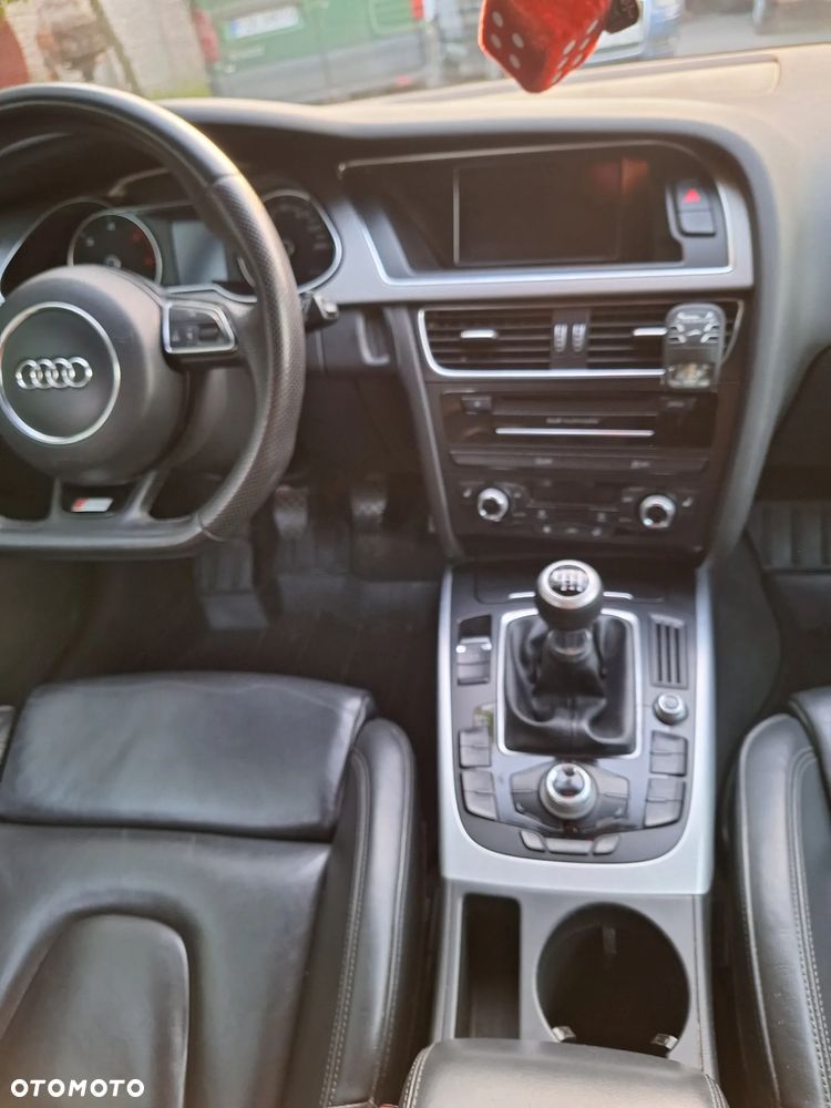 Audi A4 Avant 2.0 TDI DPF S line Sportpaket - 19