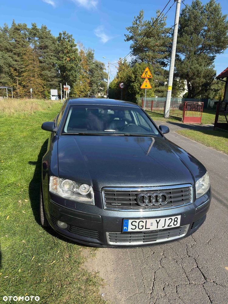 Audi A8 2004 photo 3