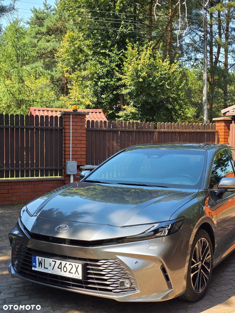 Toyota Camry 2.5 Hybrid Dynamic Force Executive e-CVT - 32