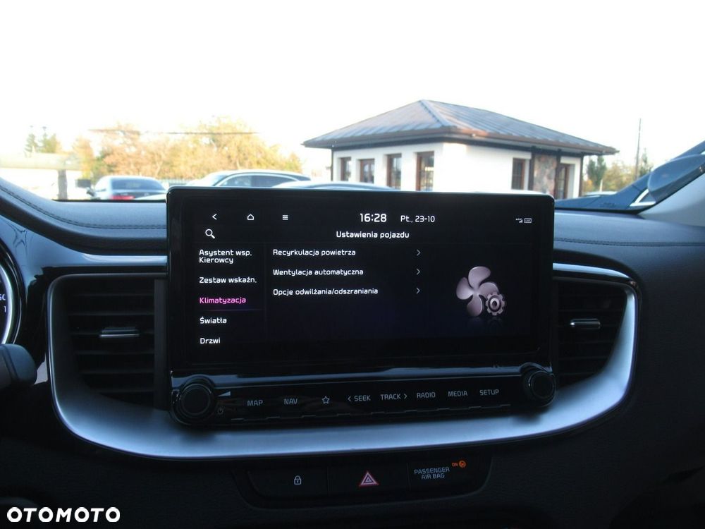 Kia XCeed 1.5 T-GDI L DCT - 28