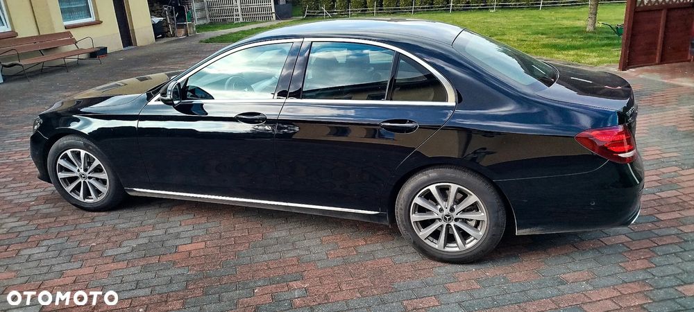 Mercedes-Benz Klasa E 200 d Business Edition 9G-TRONIC - 2